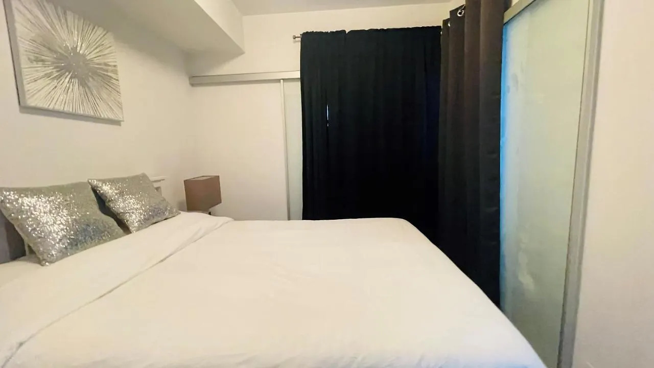 Comfort Opulence Suites Downtown 20Th Floor Condo City View Suite Toronto Hotel